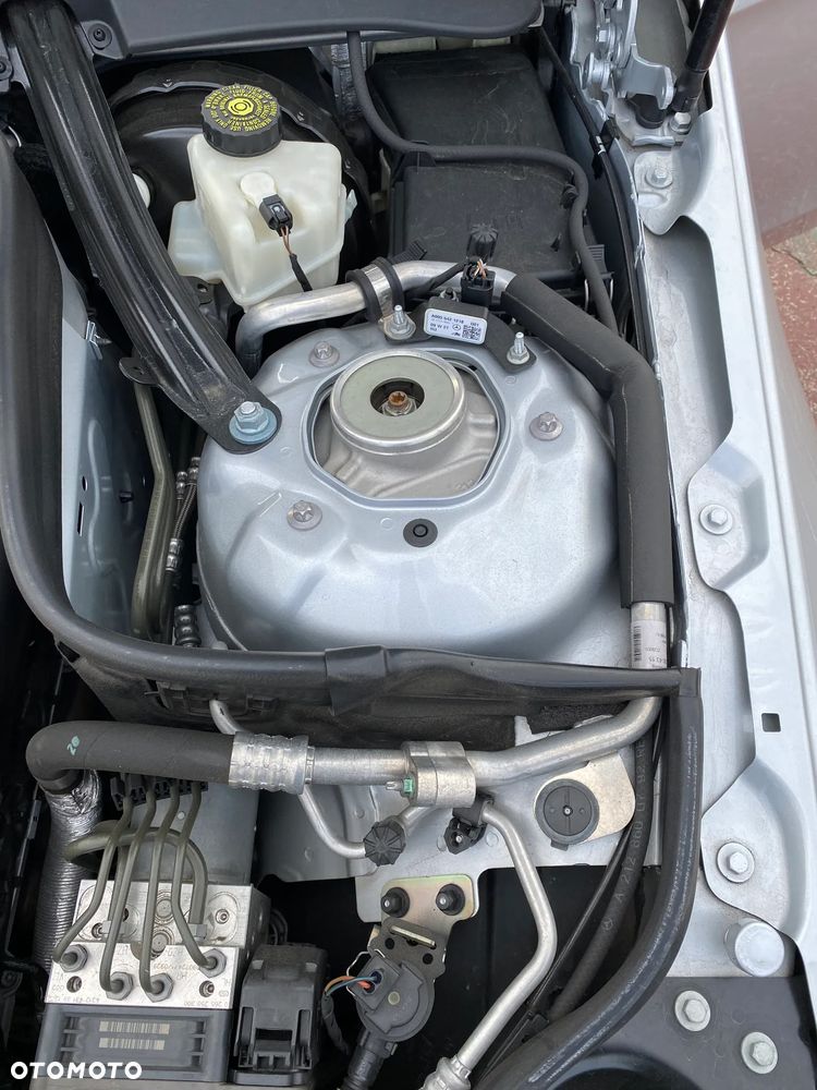 Mercedes-Benz Klasa E 63 AMG AMG Speedshift 7G-MCT - 20