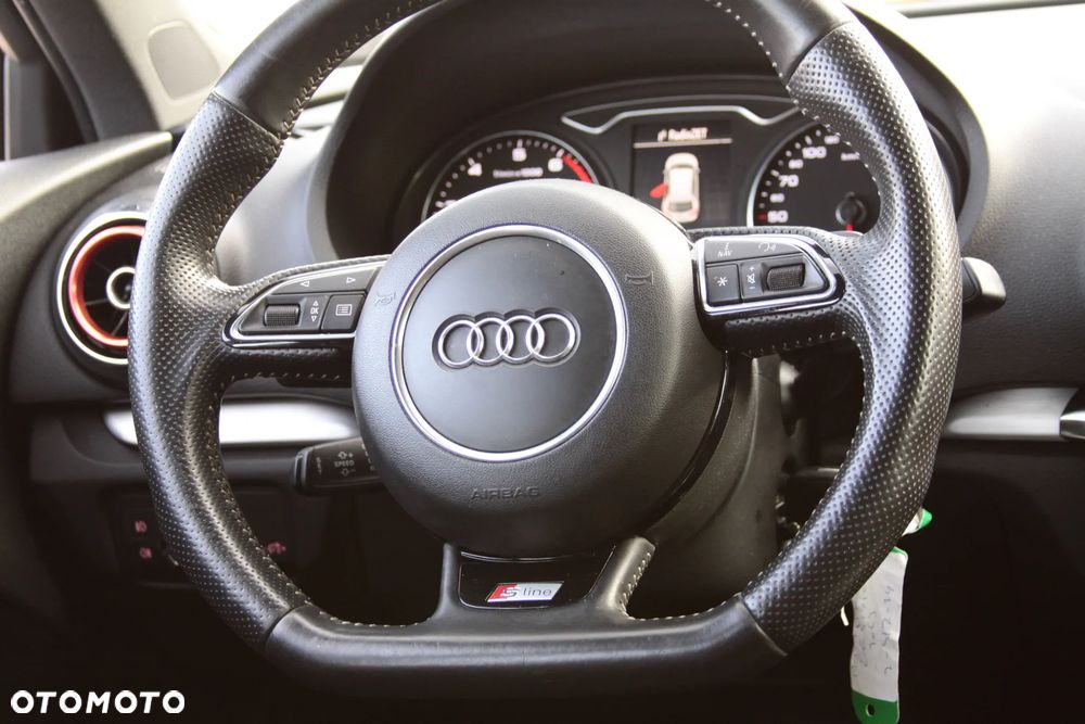 Audi A3 Sportback 1.4 TFSI S tronic S line Sportpaket - 15