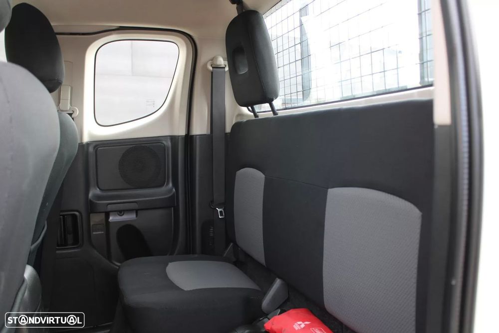 Mitsubishi L200 2.3 DI-D Space Cab Invite 4WD - 14
