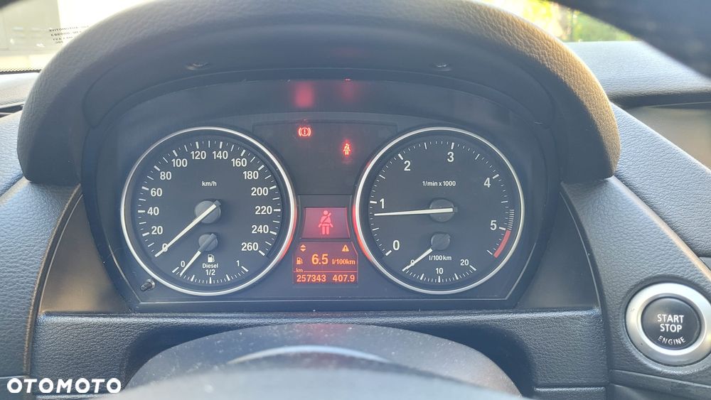 BMW X1 xDrive18d - 15