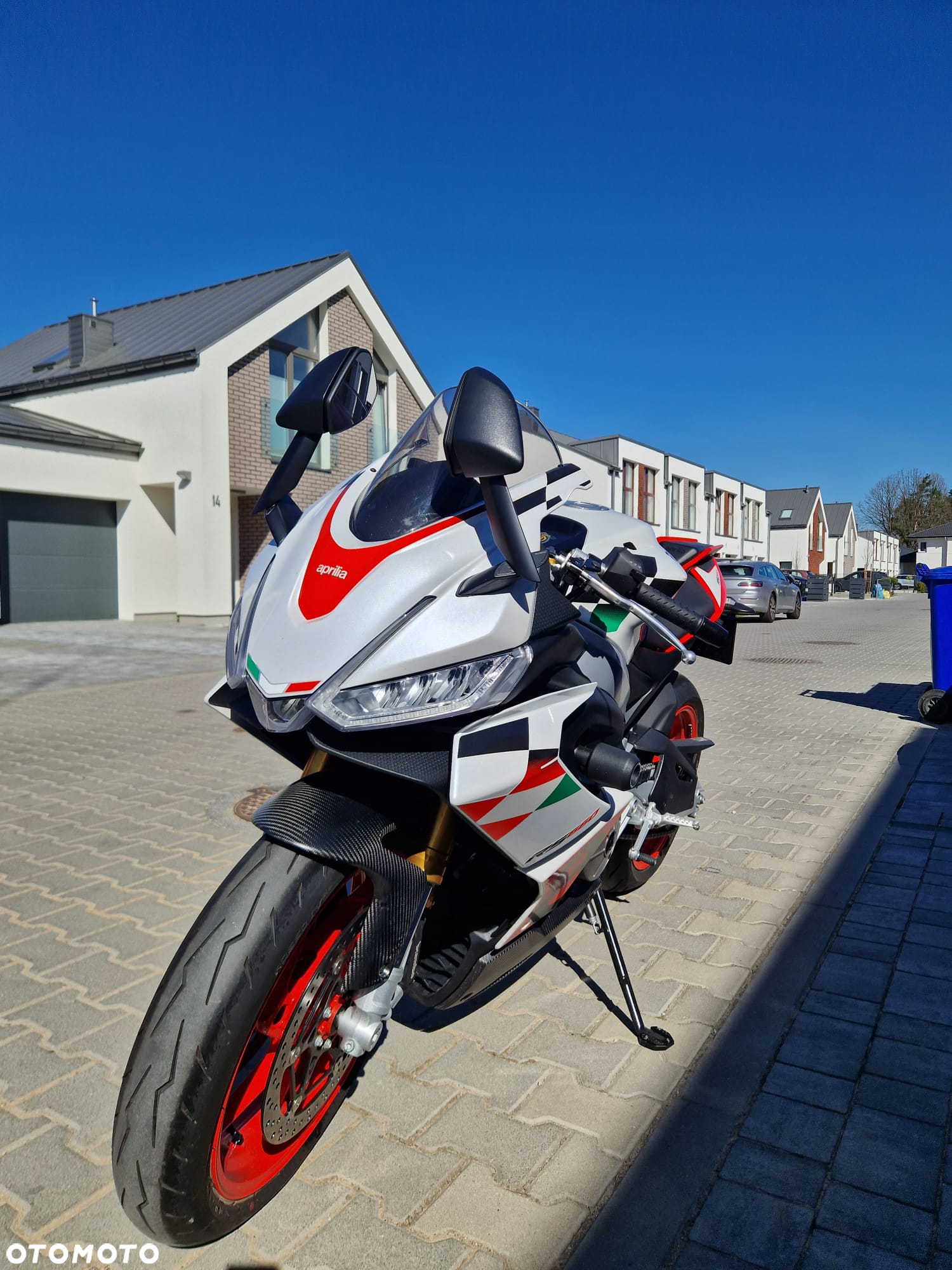 Aprilia RS - 8