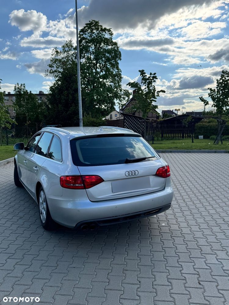 Audi A4 Avant 2.0 TDI Multitronic - 4