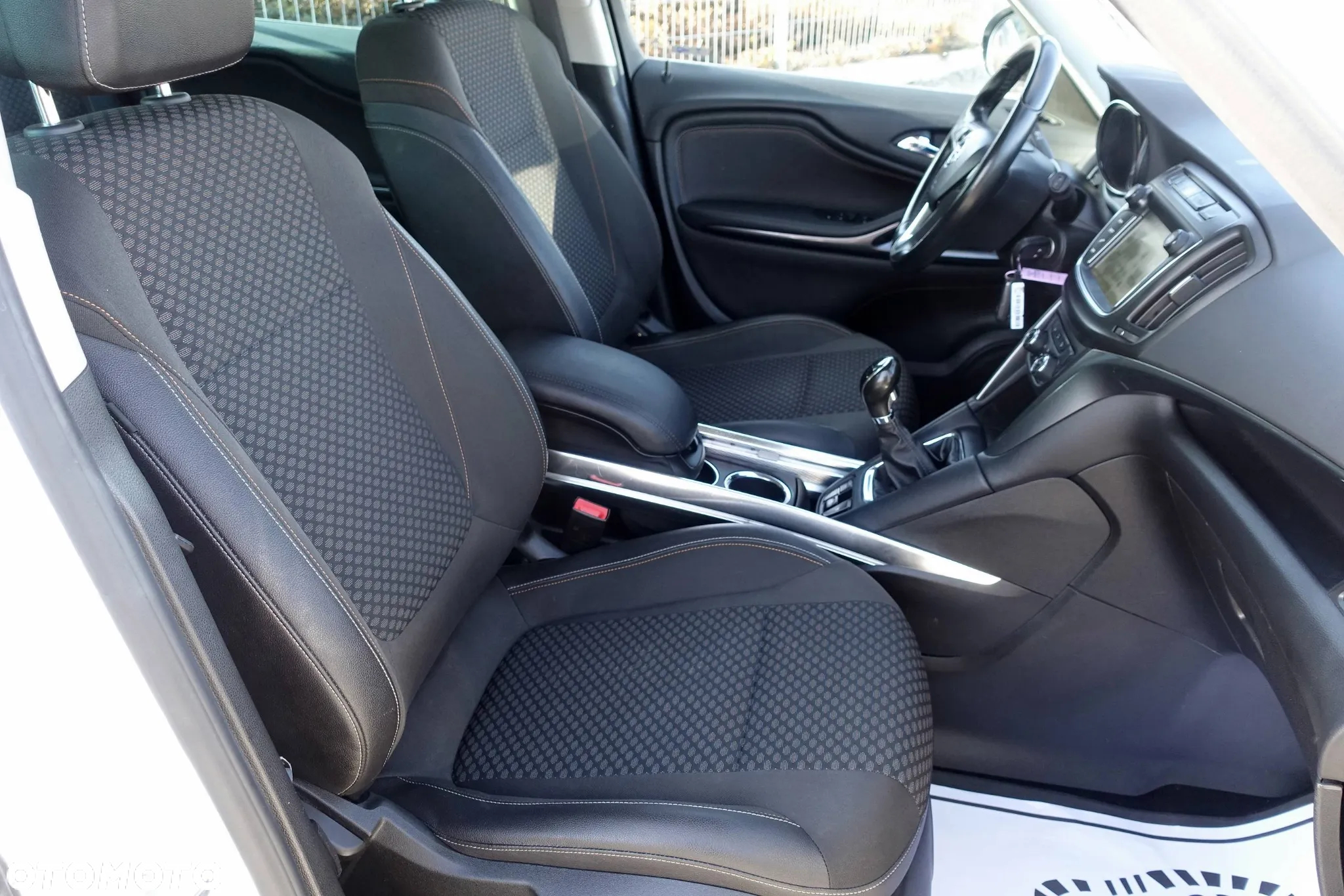 Opel Zafira 1.6 D Start/Stop Business Innovation - 13