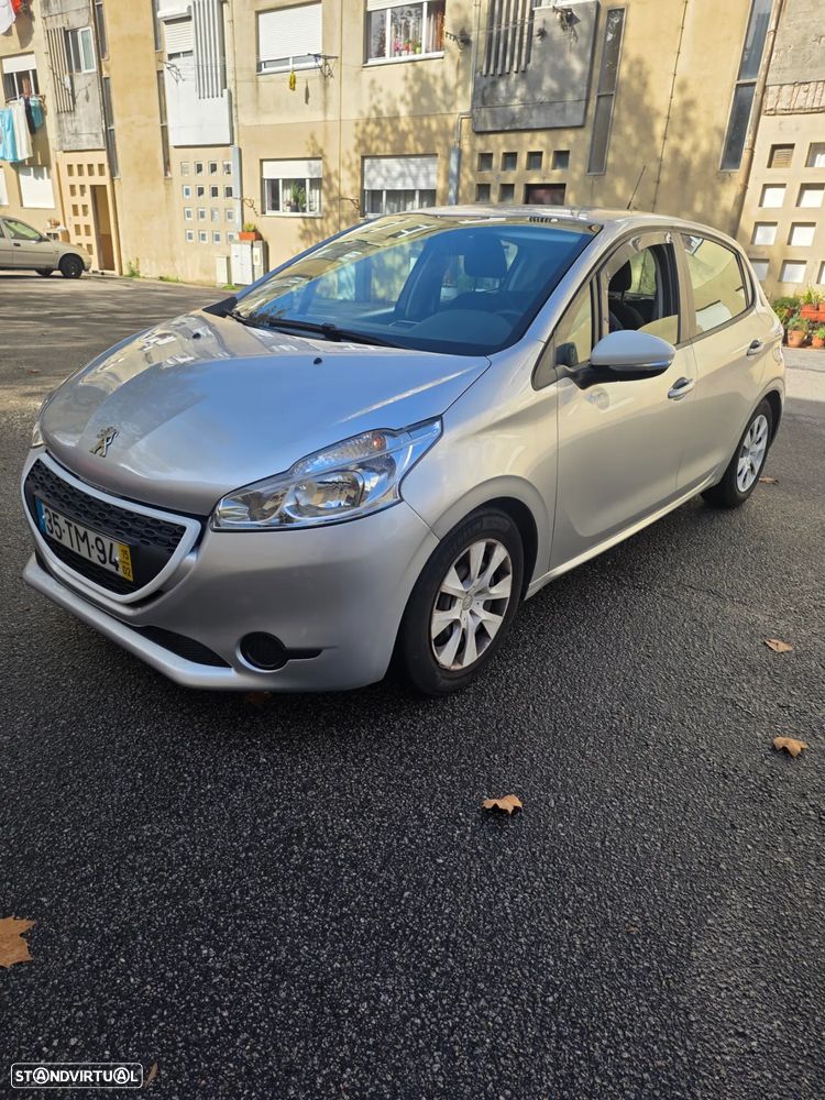 Peugeot 208 1.4 HDi - 3