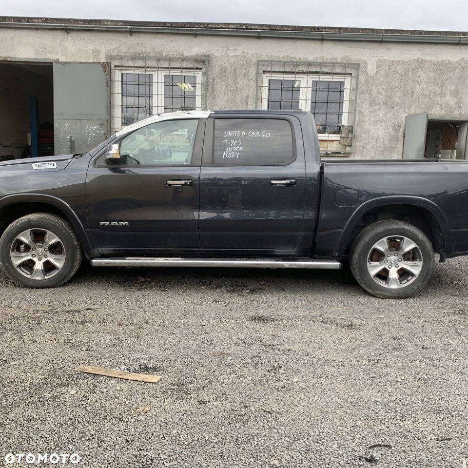 Karoseria buda kabina PAR nadwozie długie drzwi DODGE RAM V 1500 LARAMI 21r - 6