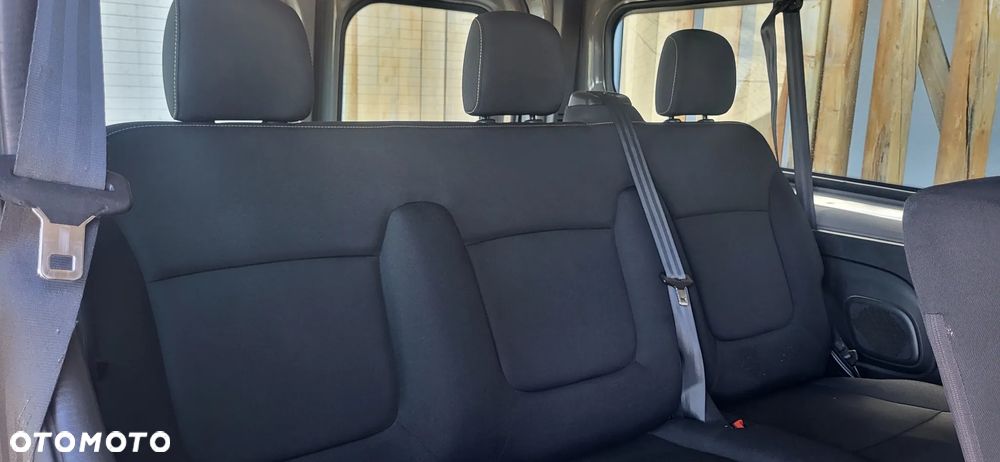 Renault Trafic - 17