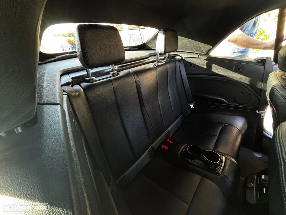 BMW 218 i Cabrio - 7