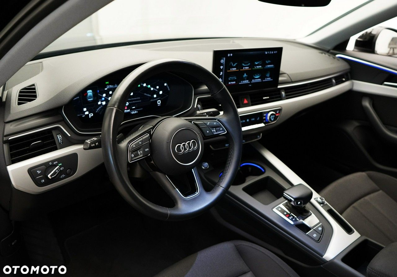 Audi A4 - 16