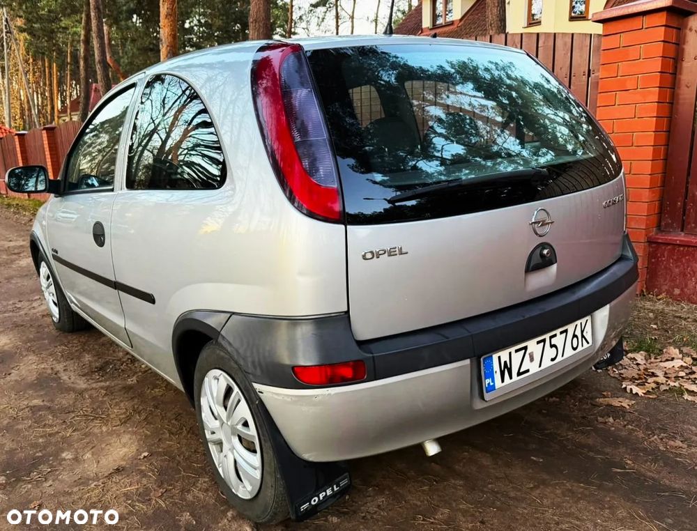 Opel Corsa 1.2 16V Comfort - 9