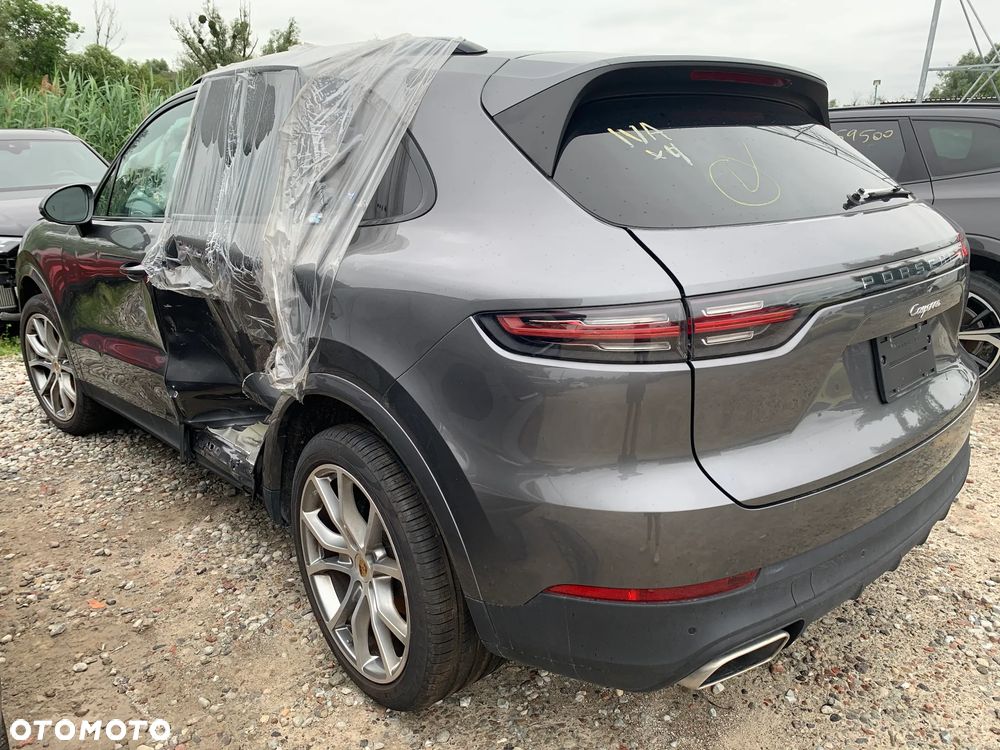 Porsche Cayenne Tiptronic S - 8