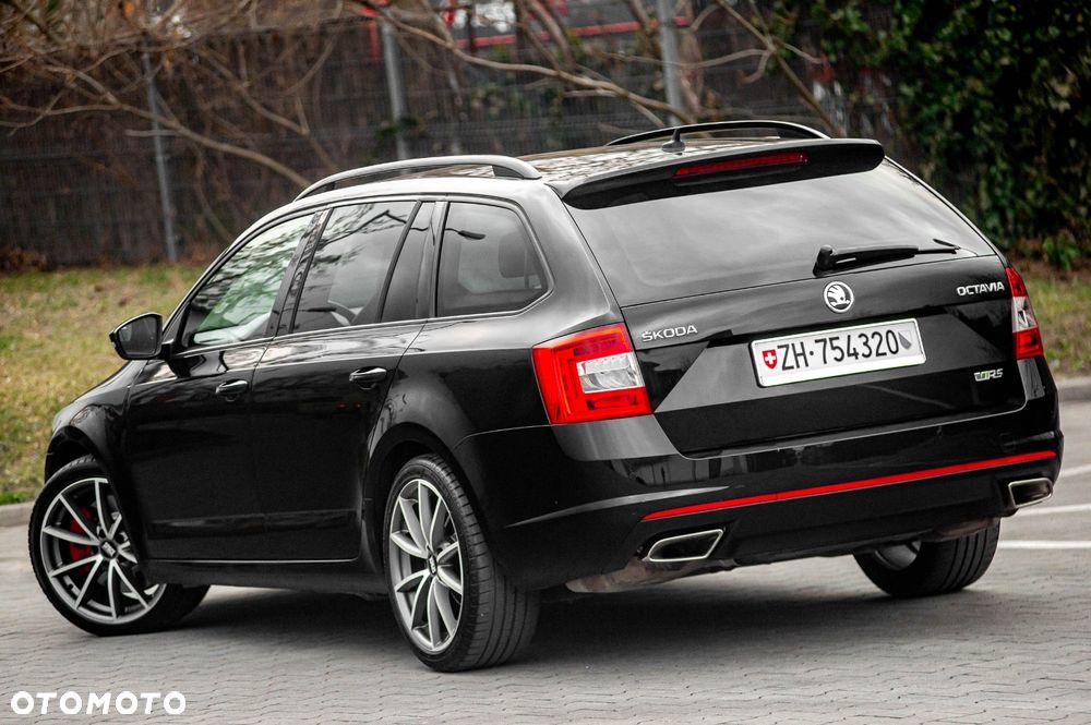 Skoda Octavia 2.0 TSI RS - 15