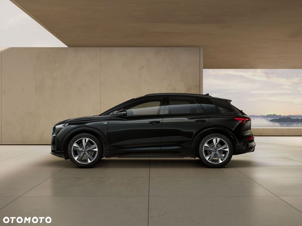 Audi Q4 e-tron - 4