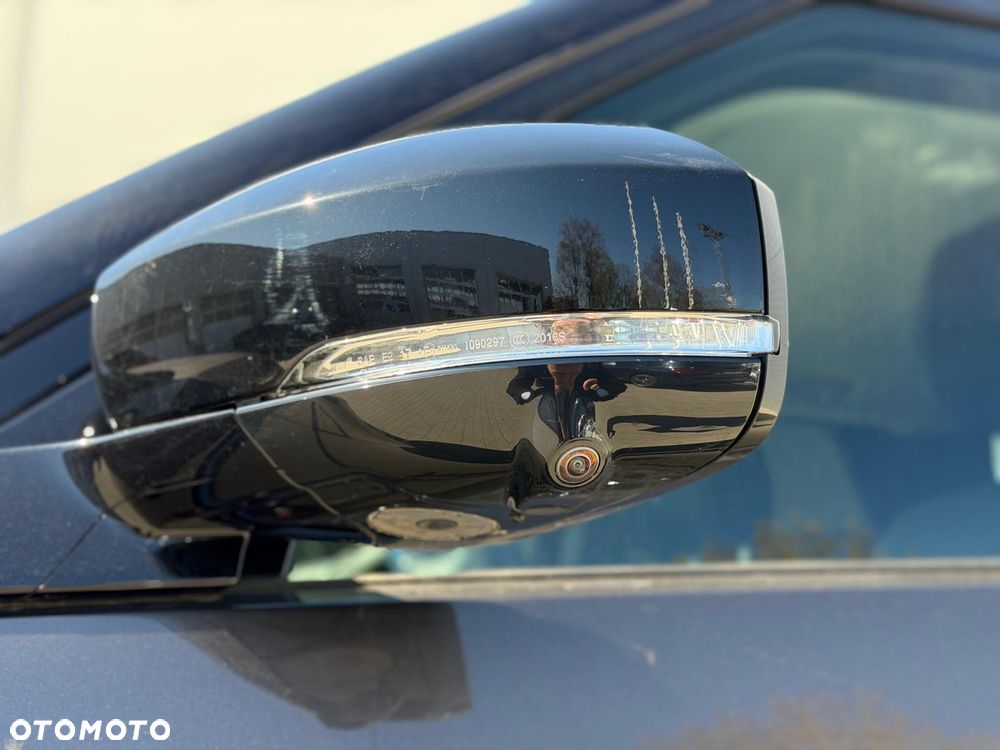 Land Rover Discovery 3.0 D250 mHEV S - 9