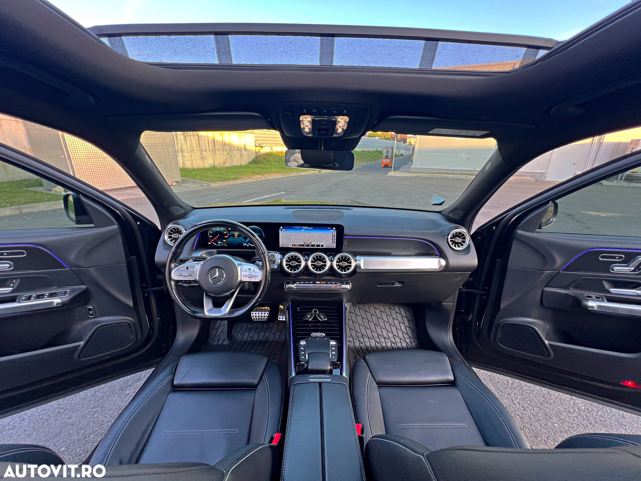 Mercedes-Benz GLB 220 d 4Matic 8G-DCT AMG Line - 16