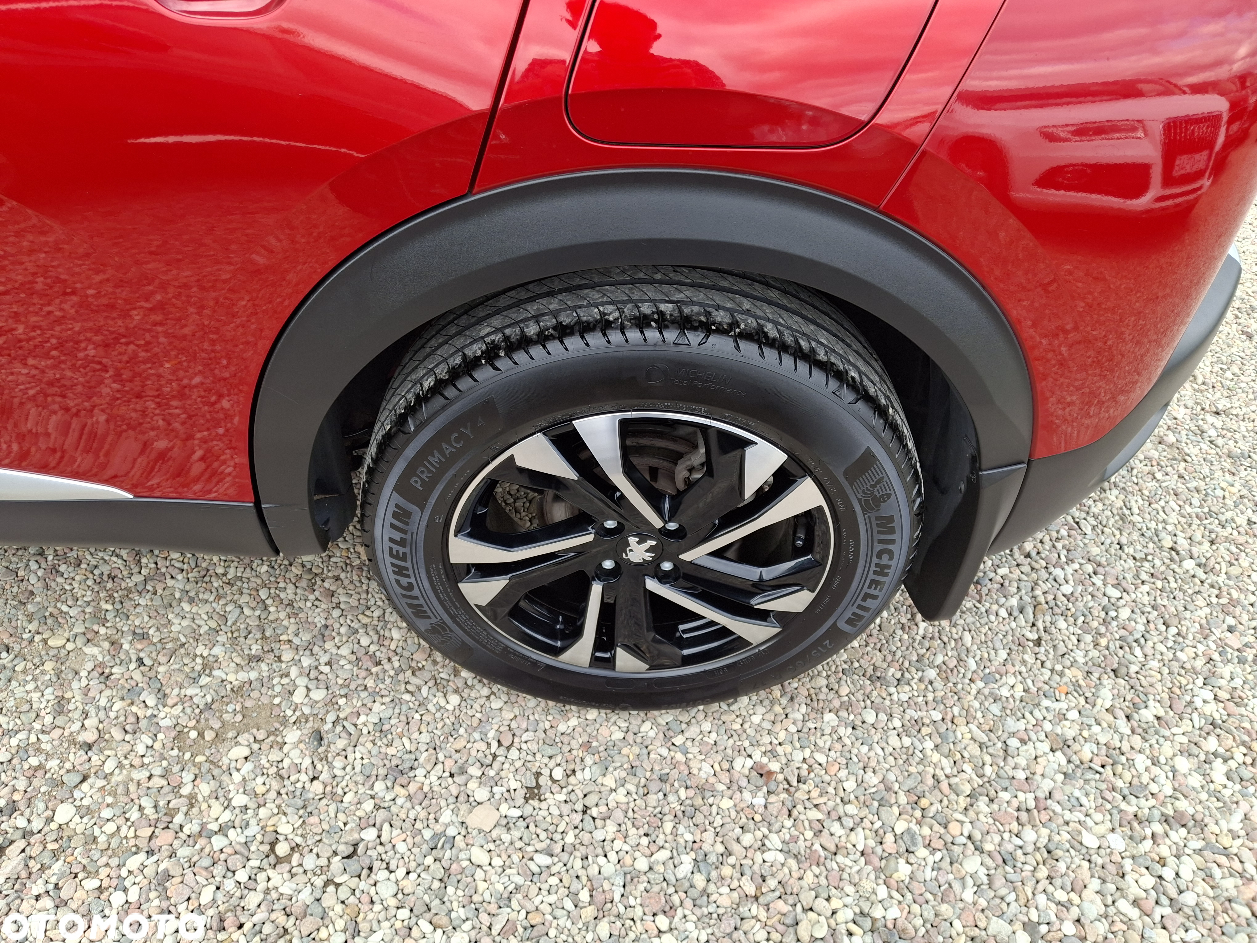 Peugeot 2008 1.5 BlueHDi Allure Pack S&S EAT8 - 18