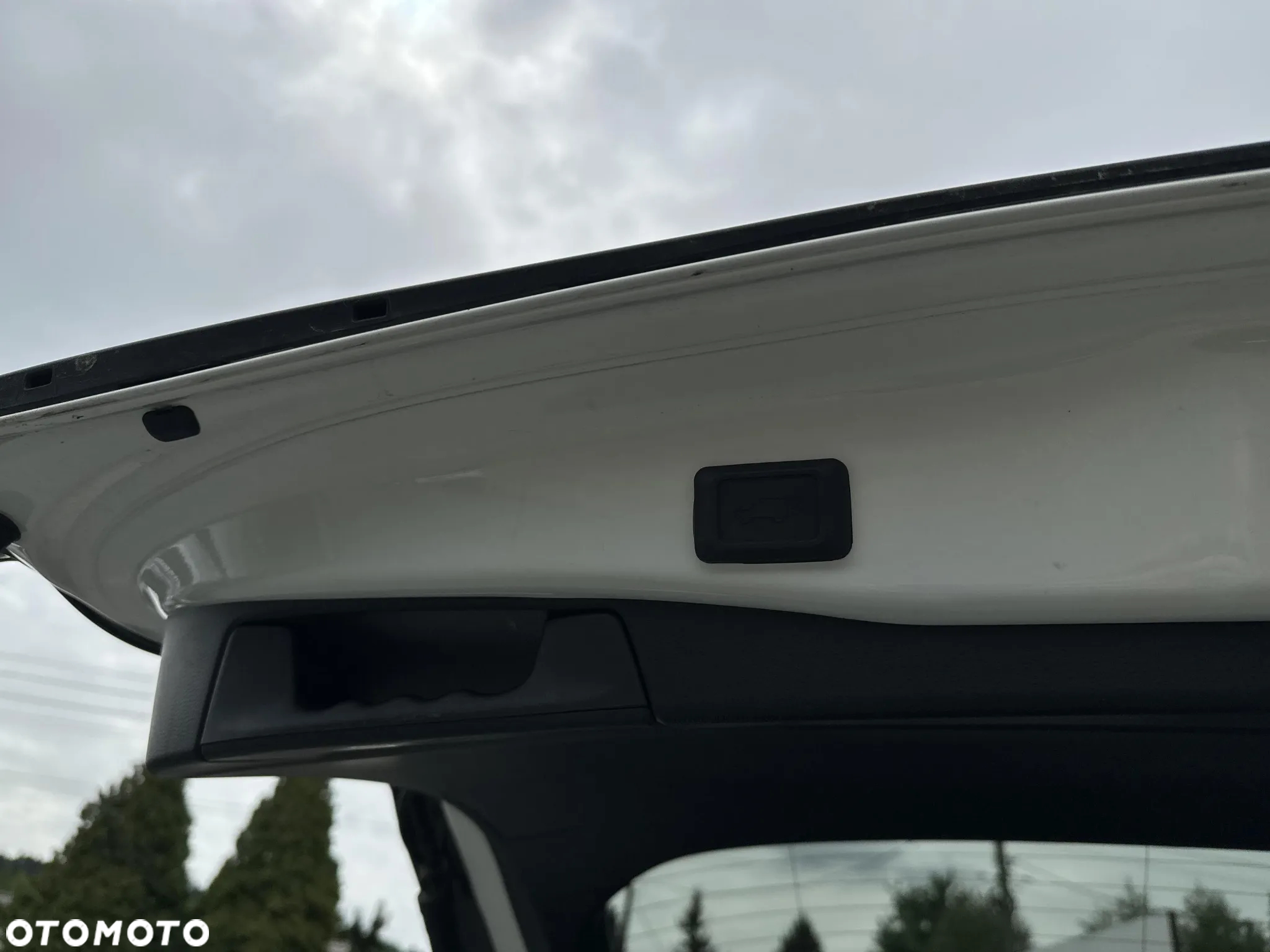 Toyota RAV4 2.5 Hybrid Comfort 4x2 - 26