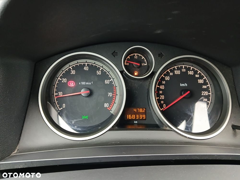 Opel Zafira 1.8 - 15