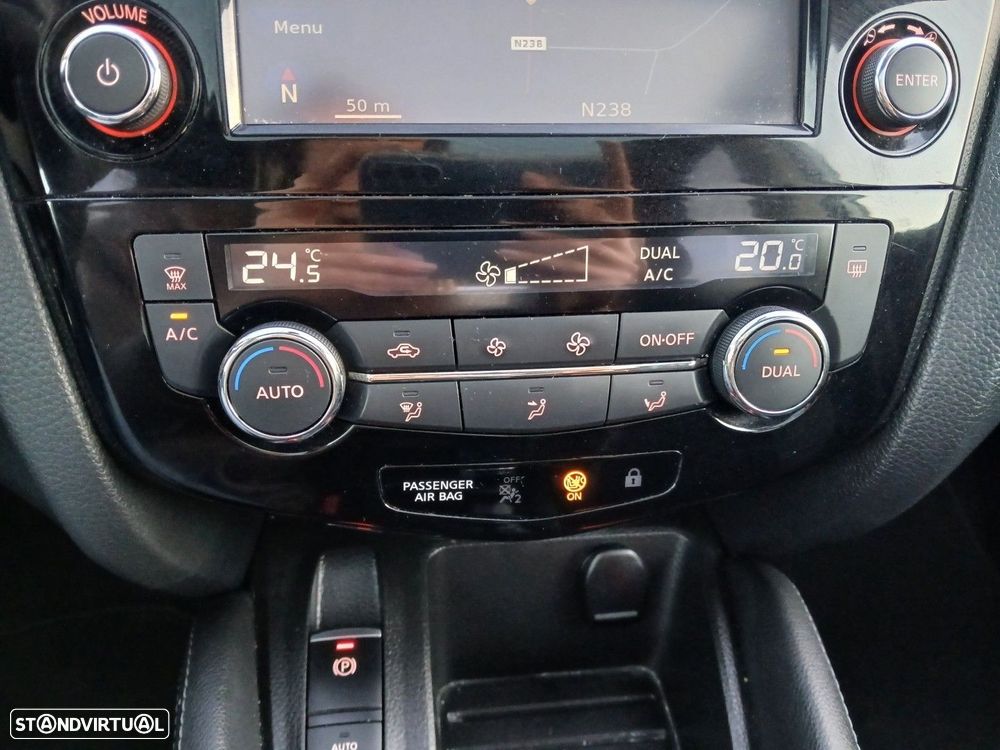 Nissan Qashqai 1.5 dCi N-Connecta Business - 23