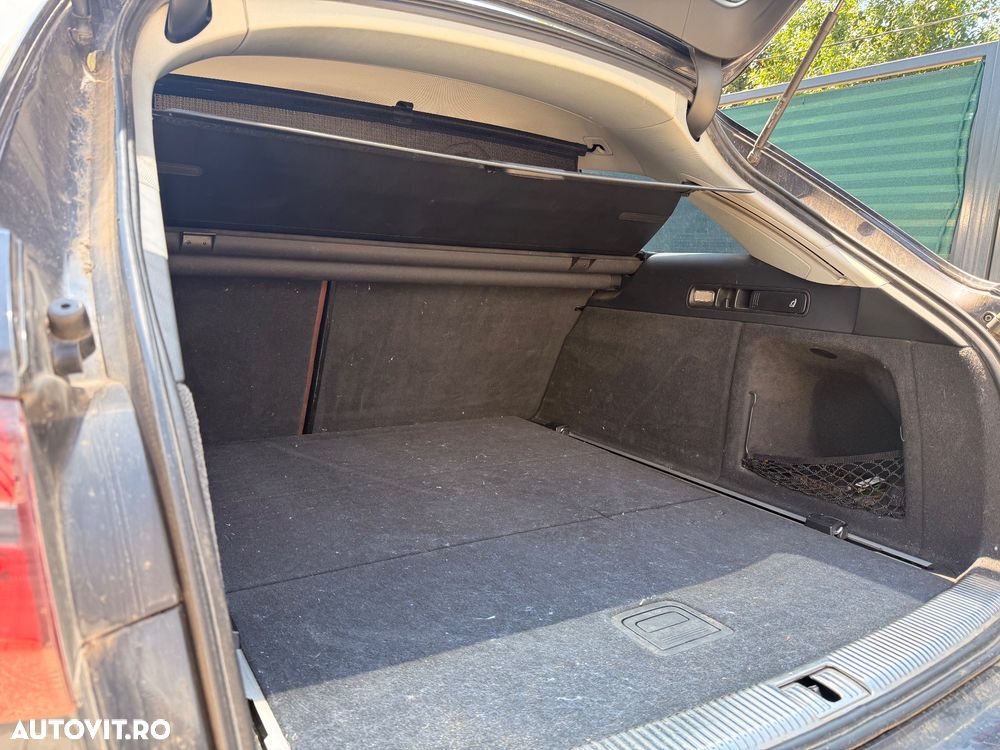 Audi A6 Avant 2.0 TDI Ultra S tronic - 15