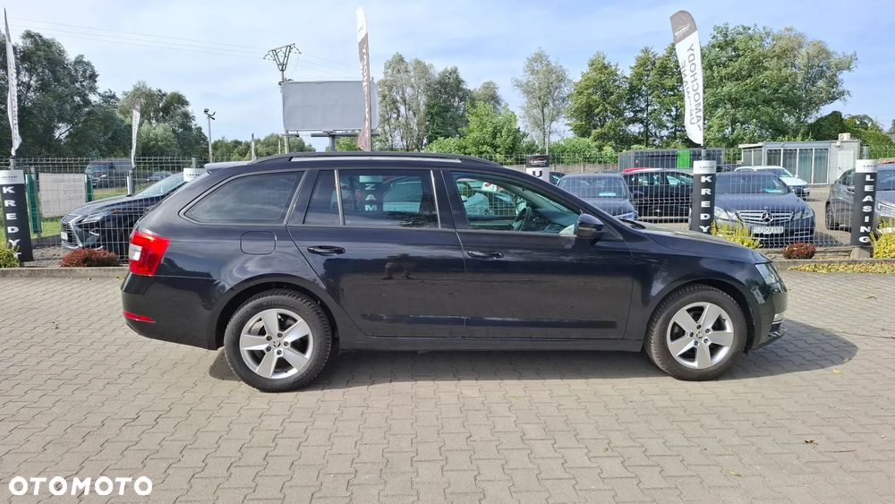 Skoda Octavia - 30