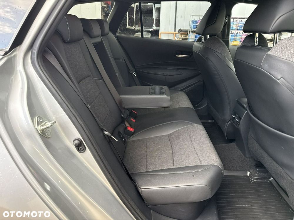 Toyota Corolla - 18