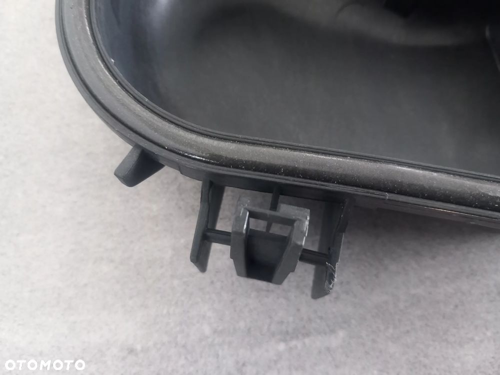 Pokrywa reflektora prawego Ford Mondeo 2000-2006 1147609 - 2