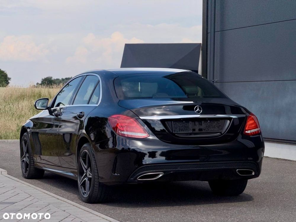 Mercedes-Benz Klasa C 200 9G-TRONIC AMG Line - 6