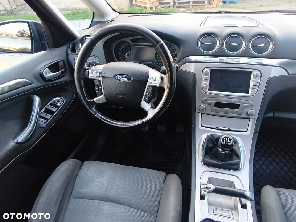 Ford S-Max 2.2 TDCi DPF Titanium - 17