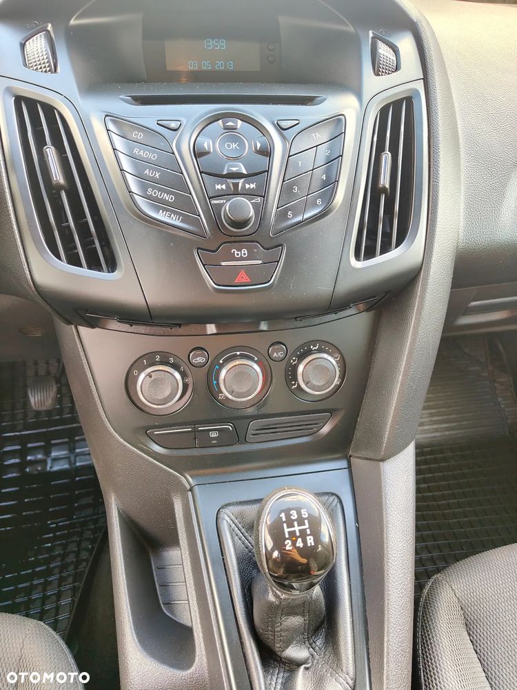 Ford Focus 1.6 Gold X (Trend) - 14