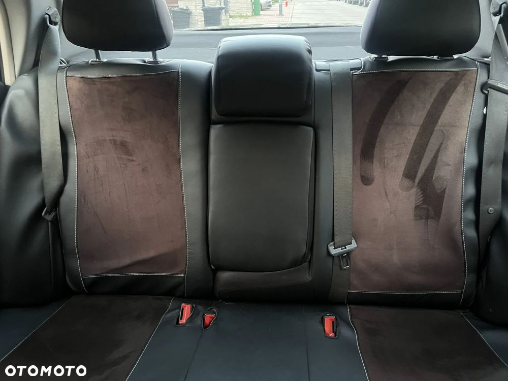 Opel Vectra - 18