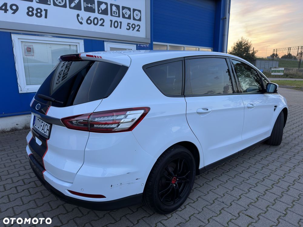 Ford S-Max 2.0 TDCi Titanium PowerShift - 4