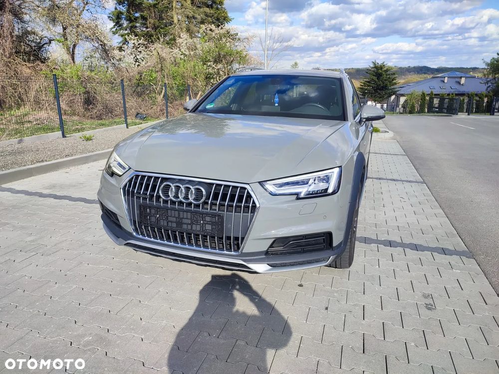 Audi A4 Allroad 2.0 TDI Quattro S tronic - 9