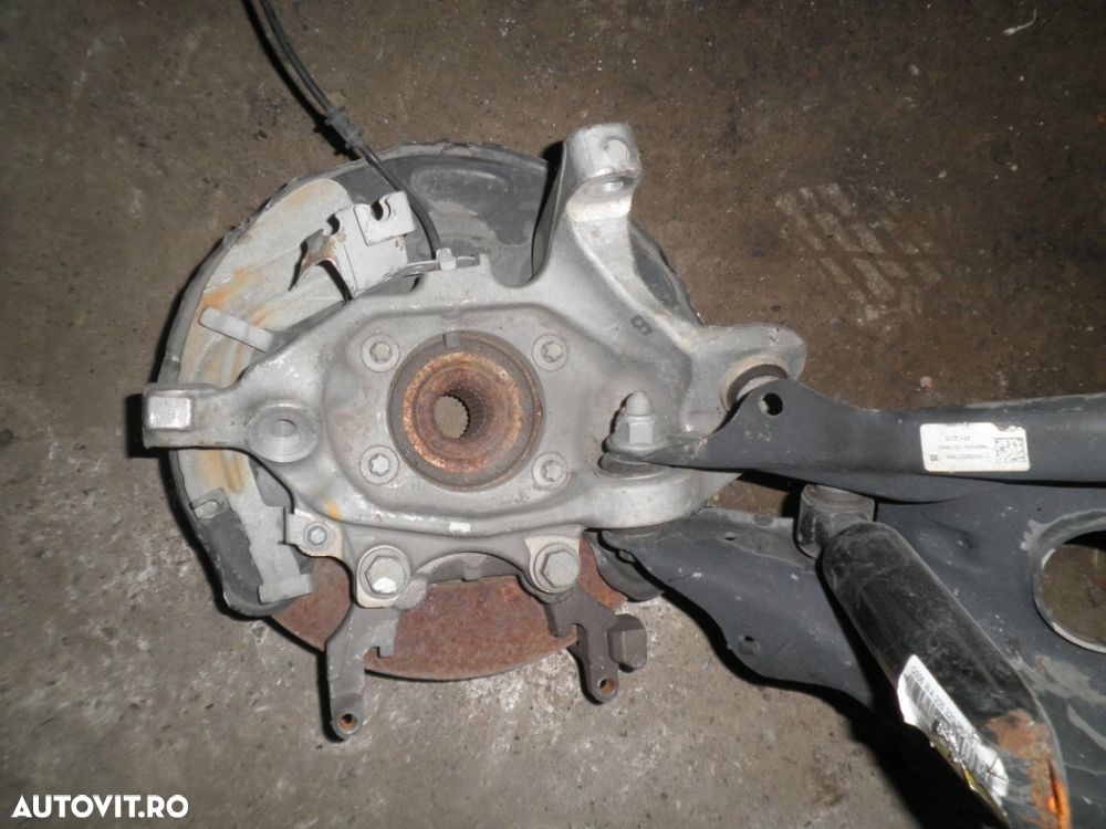 Fuzeta stanga/ Dreapta Spate Mercedes C Class W205 - 2