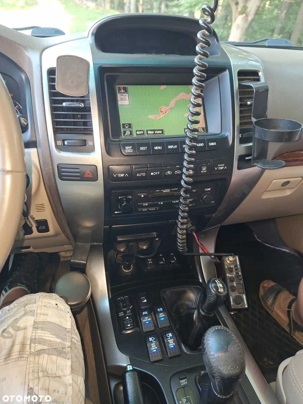Toyota Land Cruiser - 15