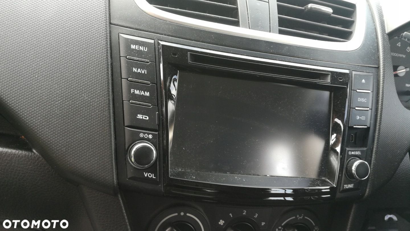 Radio nawigacja Suzuki Swift MK7 10-16 - 1