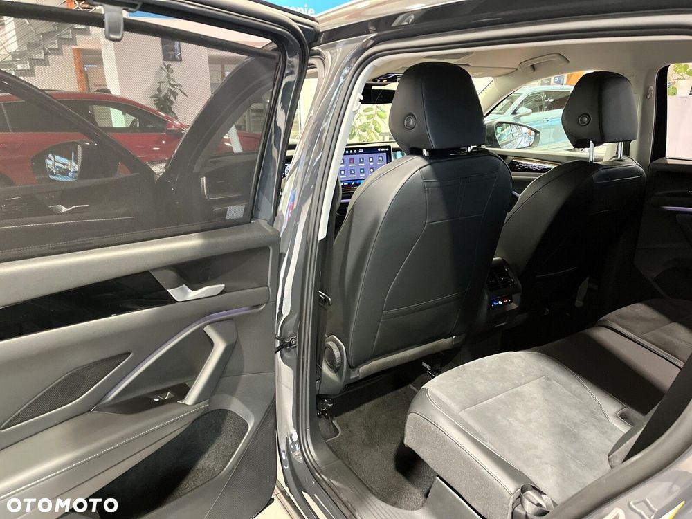 Volkswagen Tayron 2.0 TDI SCR 4Mot Elegance DSG - 32