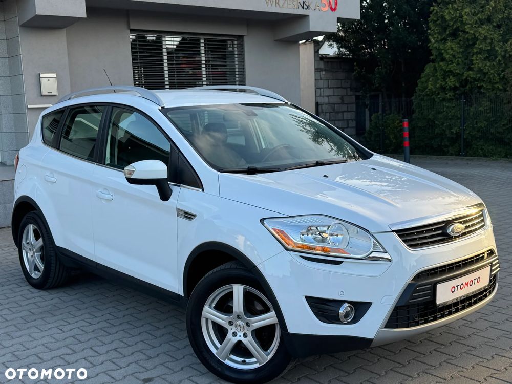 Ford Kuga 2.0 TDCi 4x4 Titanium - 29