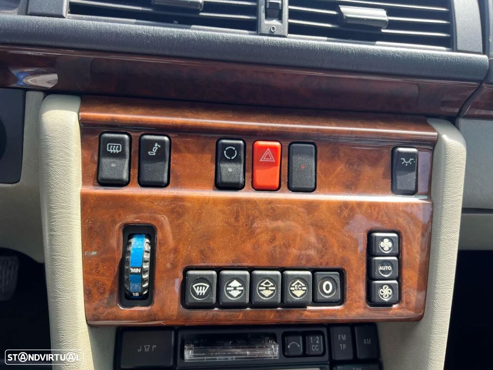 Mercedes-Benz E 280 Classic - 24