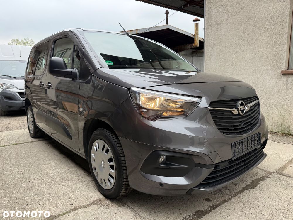 Opel Combo 1.2 Turbo Start/Stop Edition - 30