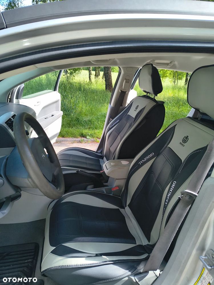 Dodge Caliber 1.8 S - 6