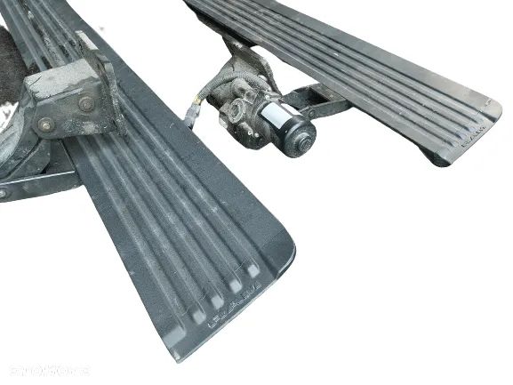 Dodge RAM 19- Stopnie Progi Elektryczne - 3