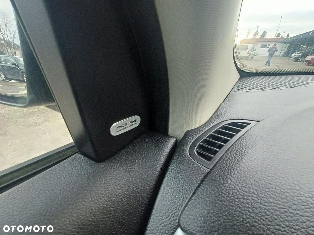 Fiat Freemont 2.0 Multijet 16V DPF Automatik Allrad Black Code - 38