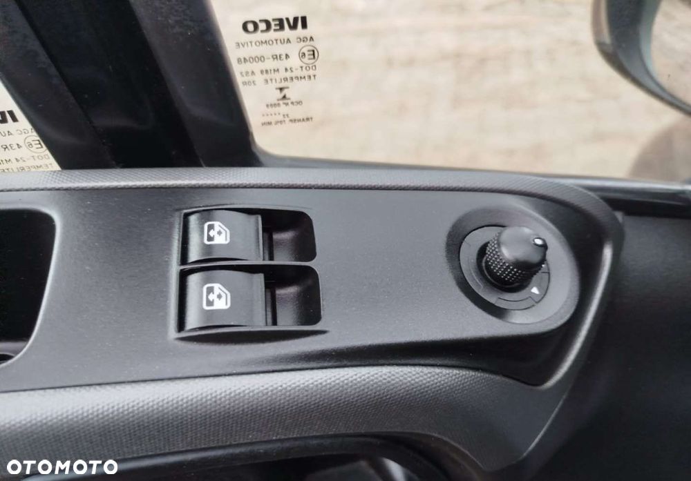 Iveco Daily 35S18 - 13