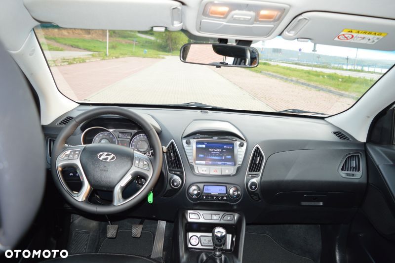 Hyundai ix35 - 22