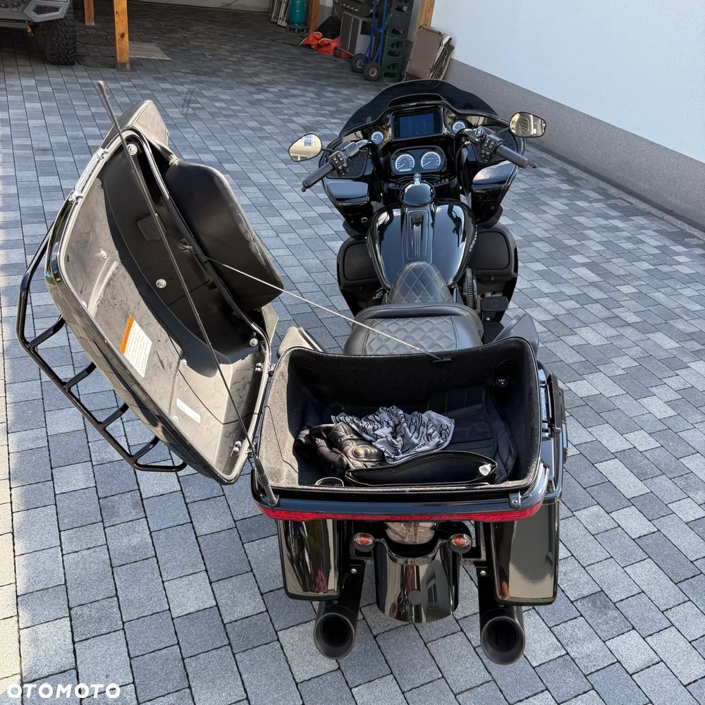 Harley-Davidson Touring Road Glide - 6