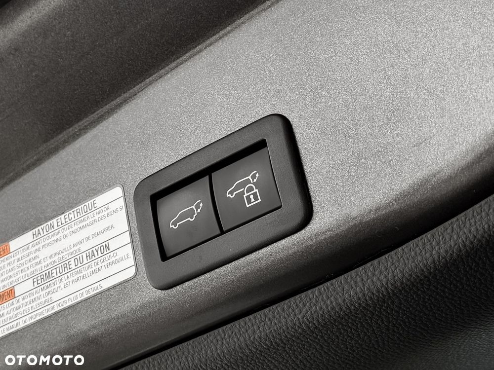Toyota Yaris Cross Hybrid 1.5 Executive - 12