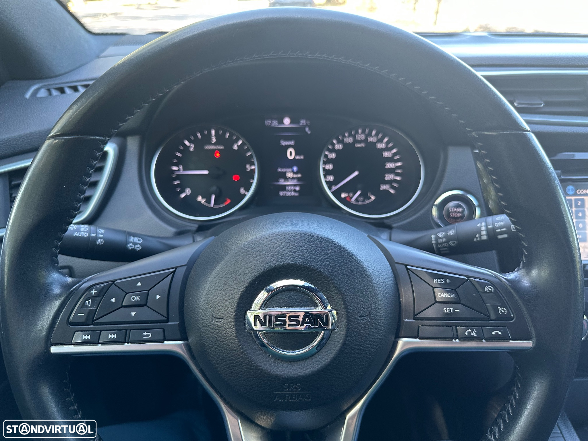 Nissan Qashqai 1.5 dCi Tekna Premium Bose+A+C - 25