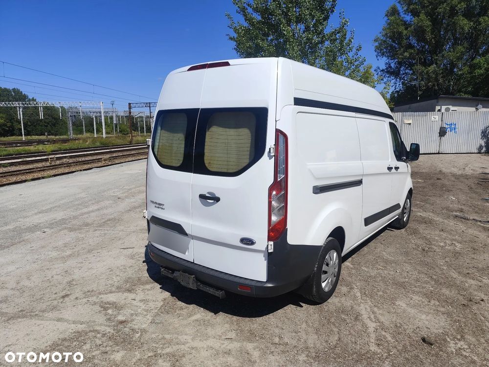 Ford Transit Custom - 7