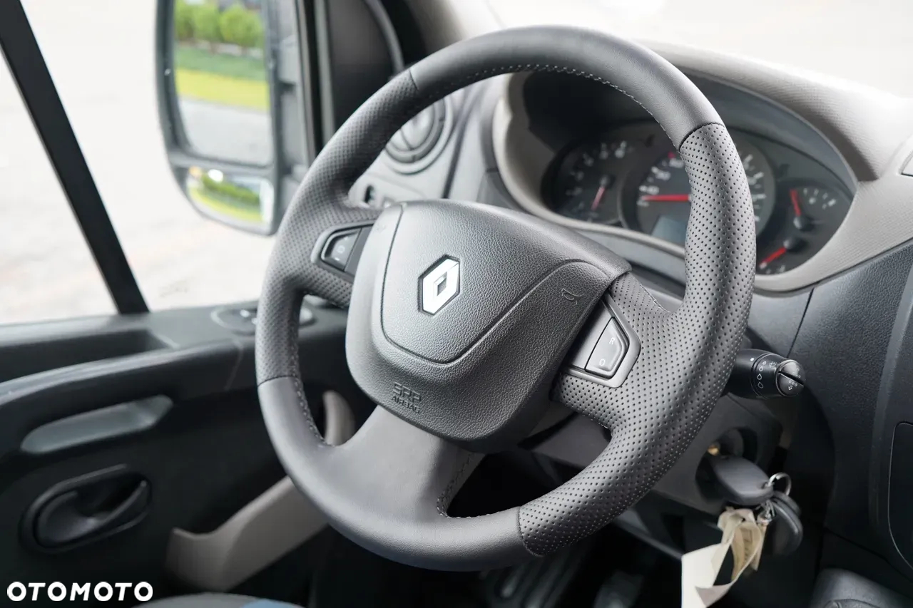 Renault MASTER / MANUAL / ZABUDOWA / DMC 3500KG / 6 MIEJSC / SPROWADZONY / PO KONTRAKCIE SERWISOWYM - 27
