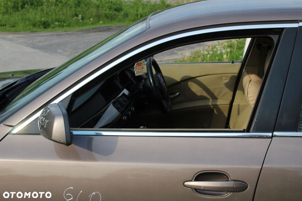 LISTWY OZDOBNE DRZWI CHROM LINE BMW 5 E60 KOMPLET - 2